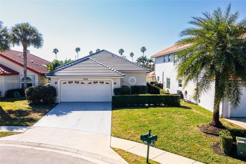 House in Wellington, Florida 3 bedrooms, 166.3 sq.m. № 2030493 - photo 28