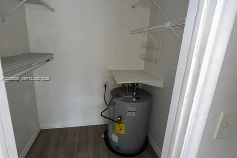 Condo in Oakland Park, Florida, 1 bedroom  № 2068529 - photo 15