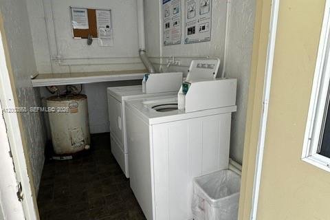 Condo in Oakland Park, Florida, 1 bedroom  № 2068529 - photo 24