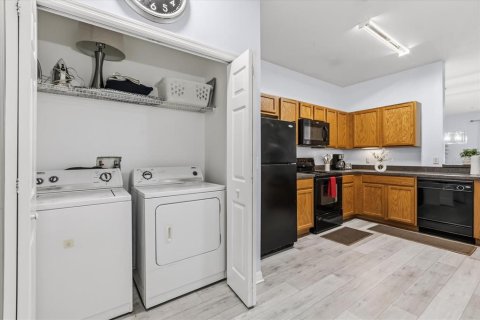 Adosado en venta en Kissimmee, Florida, 3 dormitorios, 167.97 m2 № 2214596 - foto 14