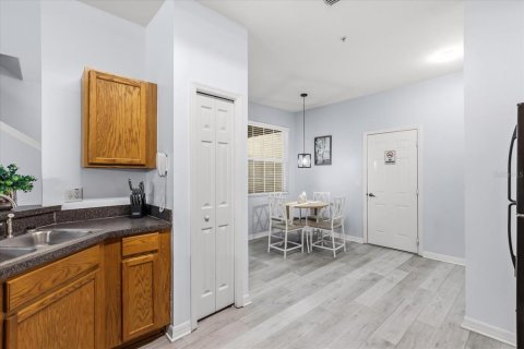 Adosado en venta en Kissimmee, Florida, 3 dormitorios, 167.97 m2 № 2214596 - foto 10