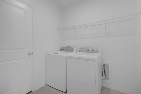 Casa en venta en Kissimmee, Florida, 4 dormitorios, 179.86 m2 № 1320189 - foto 14