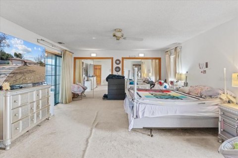 Villa ou maison à vendre à Deltona, Floride: 3 chambres, 196.86 m2 № 2108743 - photo 15