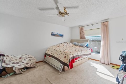 Villa ou maison à vendre à Deltona, Floride: 3 chambres, 196.86 m2 № 2108743 - photo 23