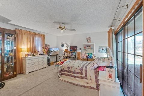 Villa ou maison à vendre à Deltona, Floride: 3 chambres, 196.86 m2 № 2108743 - photo 20