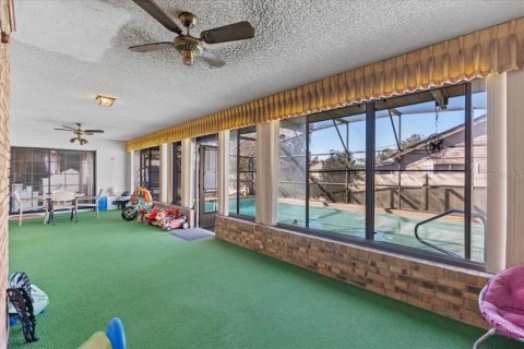 Villa ou maison à vendre à Deltona, Floride: 3 chambres, 196.86 m2 № 2108743 - photo 28