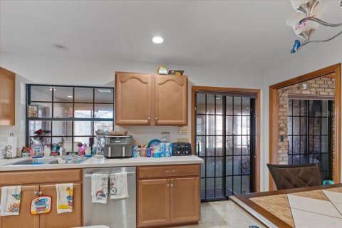 Villa ou maison à vendre à Deltona, Floride: 3 chambres, 196.86 m2 № 2108743 - photo 5