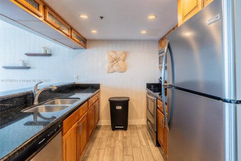 Copropriété à vendre à North Bay Village, Floride: 2 chambres, 95.69 m2 № 1868702 - photo 13