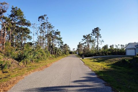 Terreno en venta en Port Charlotte, Florida № 2228859 - foto 2