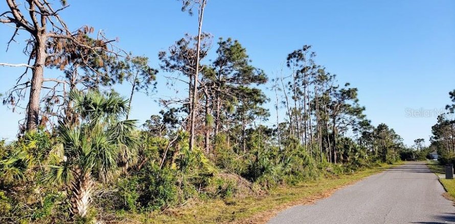 Terreno en Port Charlotte, Florida № 2228859