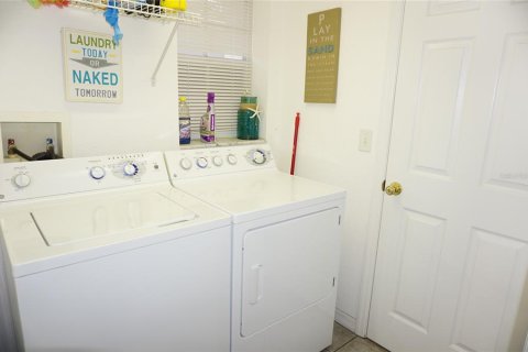 Condo in Lutz, Florida, 2 bedrooms № 2097879 - photo 25