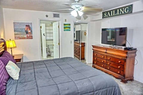 Condo in Lutz, Florida, 2 bedrooms № 2097879 - photo 19