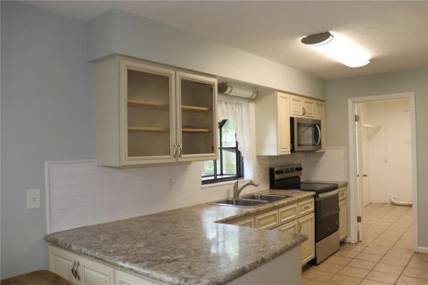 Villa ou maison à vendre à Ocala, Floride: 3 chambres, 131.18 m2 № 2204206 - photo 11