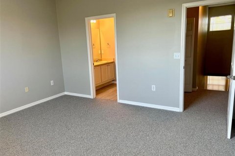 Touwnhouse à louer à Sarasota, Floride: 2 chambres, 115.76 m2 № 1534269 - photo 13