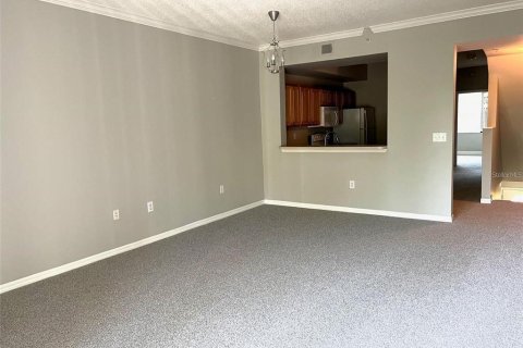Touwnhouse à louer à Sarasota, Floride: 2 chambres, 115.76 m2 № 1534269 - photo 5