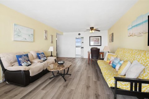 Copropriété à vendre à Fort Lauderdale, Floride: 1 chambre, 74.79 m2 № 2245221 - photo 7