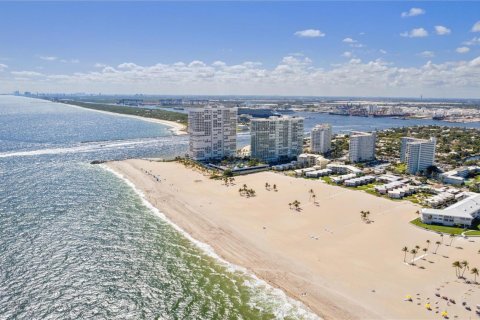 Copropriété à vendre à Fort Lauderdale, Floride: 1 chambre, 74.79 m2 № 2245221 - photo 22