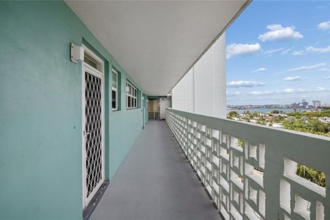 Copropriété à vendre à Fort Lauderdale, Floride: 1 chambre, 74.79 m2 № 2245221 - photo 23