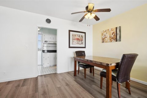 Copropriété à vendre à Fort Lauderdale, Floride: 1 chambre, 74.79 m2 № 2245221 - photo 8