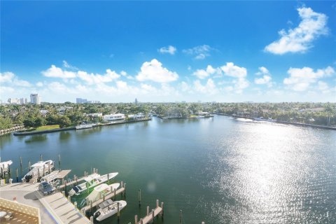 Condo in Fort Lauderdale, Florida, 2 bedrooms  № 2152997 - photo 5