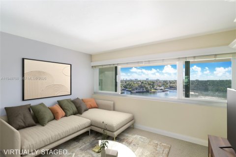 Condo in Fort Lauderdale, Florida, 2 bedrooms  № 2152997 - photo 11