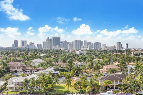 Condo in Fort Lauderdale, Florida, 2 bedrooms  № 2152997 - photo 19