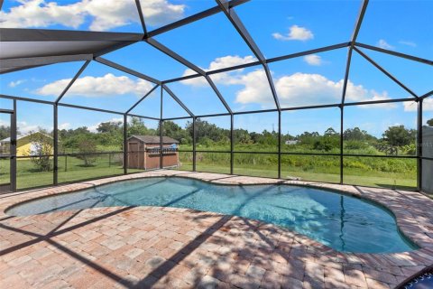 House in North Port, Florida 3 bedrooms, 95.5 sq.m. № 1883942 - photo 16
