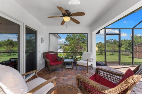 House in North Port, Florida 3 bedrooms, 95.5 sq.m. № 1883942 - photo 20