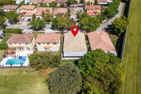 Villa ou maison à vendre à Homestead, Floride: 4 chambres, 163.97 m2 № 1764069 - photo 3