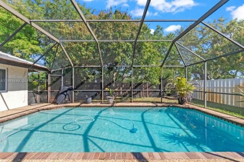 Купить виллу или дом в Корал-Спрингс, Флорида 4 спальни, 227.89м2, № 2058965 - фото 29