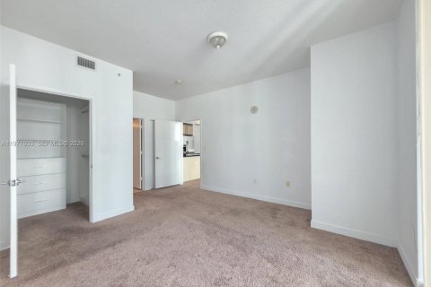 Condominio en venta en Miami, Florida, 2 dormitorios, 94.11 m2 № 2154619 - foto 13