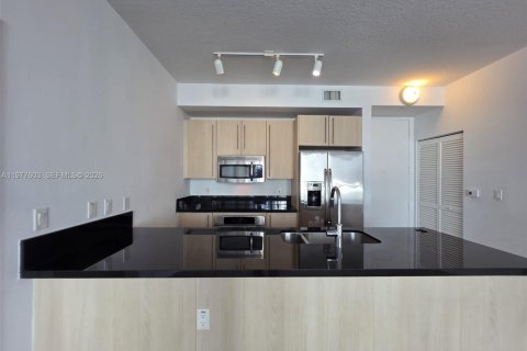 Condominio en venta en Miami, Florida, 2 dormitorios, 94.11 m2 № 2154619 - foto 9