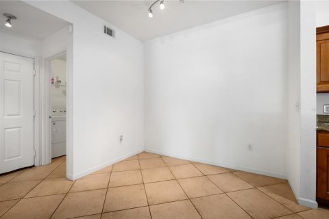 Copropriété à louer à Tampa, Floride: 1 chambre, 82.87 m2 № 1877028 - photo 4
