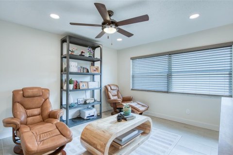 Villa ou maison à vendre à Saint Petersburg, Floride: 2 chambres, 111.3 m2 № 2400982 - photo 19