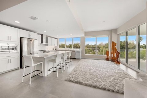 Condo in Clearwater, Florida, 3 bedrooms  № 2098958 - photo 21