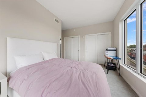 Condo in Clearwater, Florida, 3 bedrooms  № 2098958 - photo 24