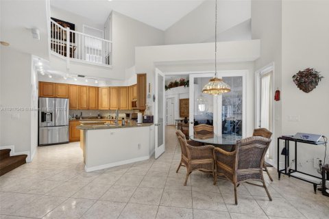 Villa ou maison à vendre à Davie, Floride: 5 chambres, 335.56 m2 № 1974826 - photo 14