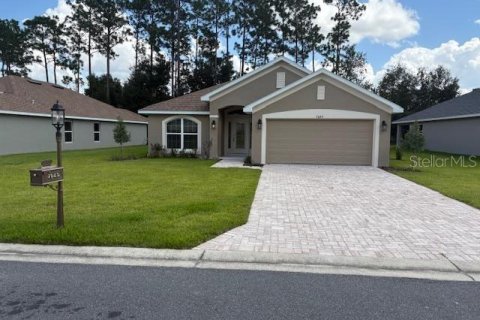 Casa en venta en Dunnellon, Florida, 4 dormitorios, 169.08 m2 № 1899567 - foto 1