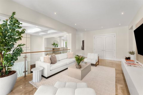 Villa ou maison à louer à Pinecrest, Floride: 7 chambres, 794.41 m2 № 1921946 - photo 30