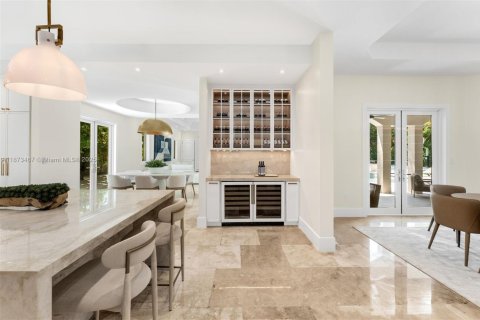 Villa ou maison à louer à Pinecrest, Floride: 7 chambres, 794.41 m2 № 1921946 - photo 10