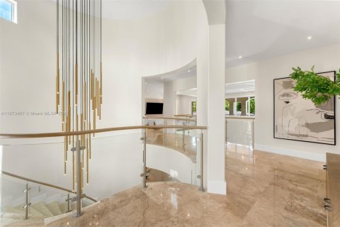 Villa ou maison à louer à Pinecrest, Floride: 7 chambres, 794.41 m2 № 1921946 - photo 26
