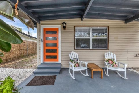 Casa en alquiler en Sarasota, Florida, 2 dormitorios, 76.74 m2 № 1568365 - foto 4