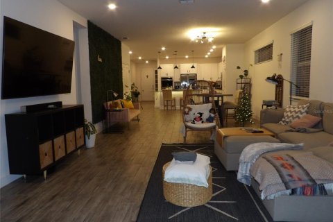 Villa ou maison à vendre à Clermont, Floride: 4 chambres, 218.88 m2 № 2143551 - photo 15