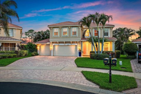 Casa en Hobe Sound, Florida 4 dormitorios, 257.25 m2 № 2155074