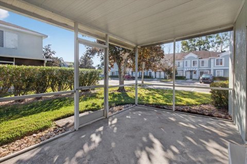 Townhouse in Brandon, Florida 2 bedrooms, 109.44 sq.m. № 2104147 - photo 27