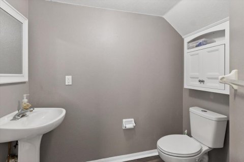 Townhouse in Brandon, Florida 2 bedrooms, 109.44 sq.m. № 2104147 - photo 12