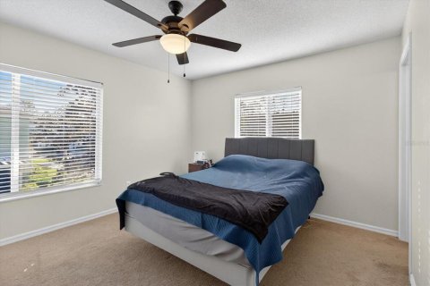 Townhouse in Brandon, Florida 2 bedrooms, 109.44 sq.m. № 2104147 - photo 17