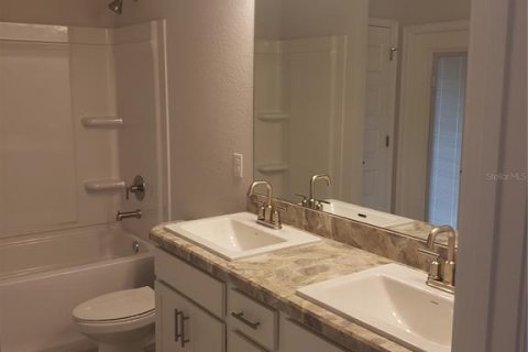 Casa en venta en Brooksville, Florida, 4 dormitorios, 210.42 m2 № 1507898 - foto 12