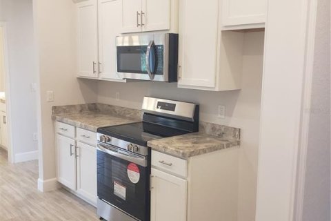 Casa en venta en Brooksville, Florida, 4 dormitorios, 210.42 m2 № 1507898 - foto 6
