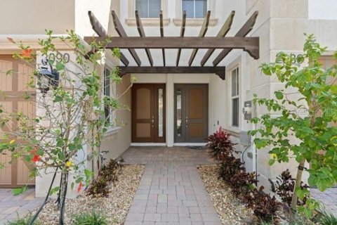 Townhouse in West Palm Beach, Florida 3 bedrooms, 211.63 sq.m. № 2102435 - photo 2